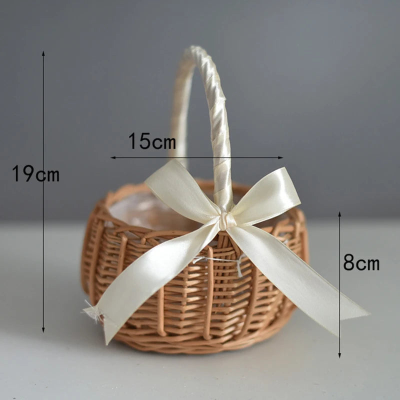 Hand-woven Wedding Flower Basket With Handle Wicker Sundries Basket Wedding Flower Girls Basket for Home Picnic Storage Basket