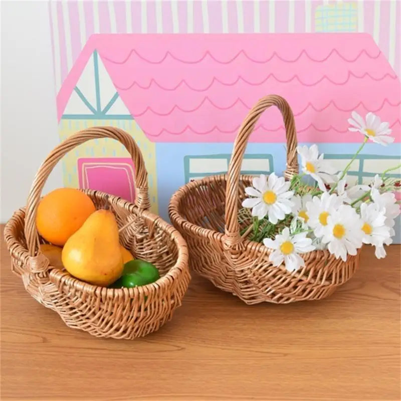 E8BD Traditional Wicker Basket Offering Durability And For Everyday Use In Shopping And Outdoor Activities