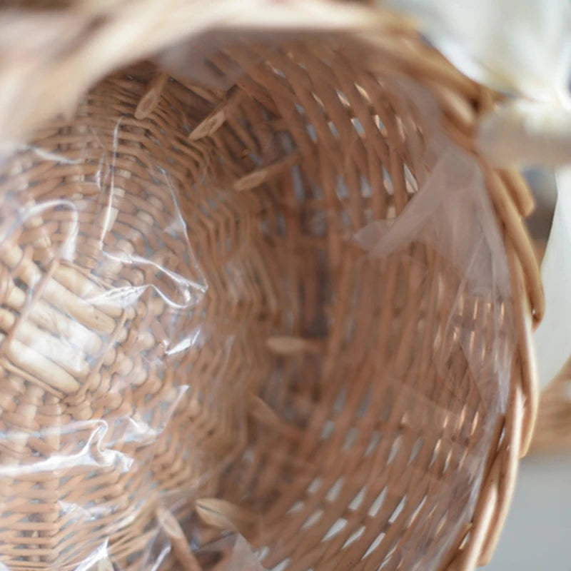 Hand-woven Wedding Flower Basket With Handle Wicker Sundries Basket Wedding Flower Girls Basket for Home Picnic Storage Basket